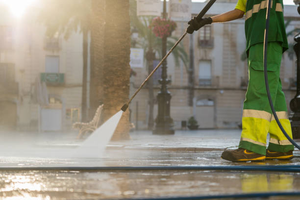 Best Factory Floor Cleaning  in Hattiesburg, MS